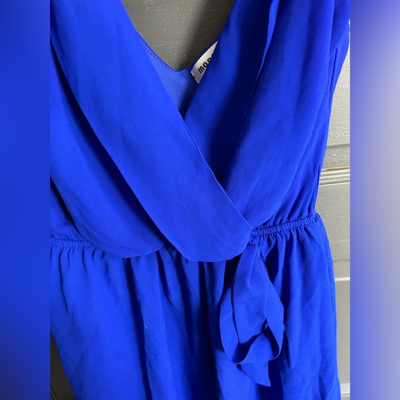 Vibrant royal blue mini dress with faux wrap v neck - Picture 4 of 7
